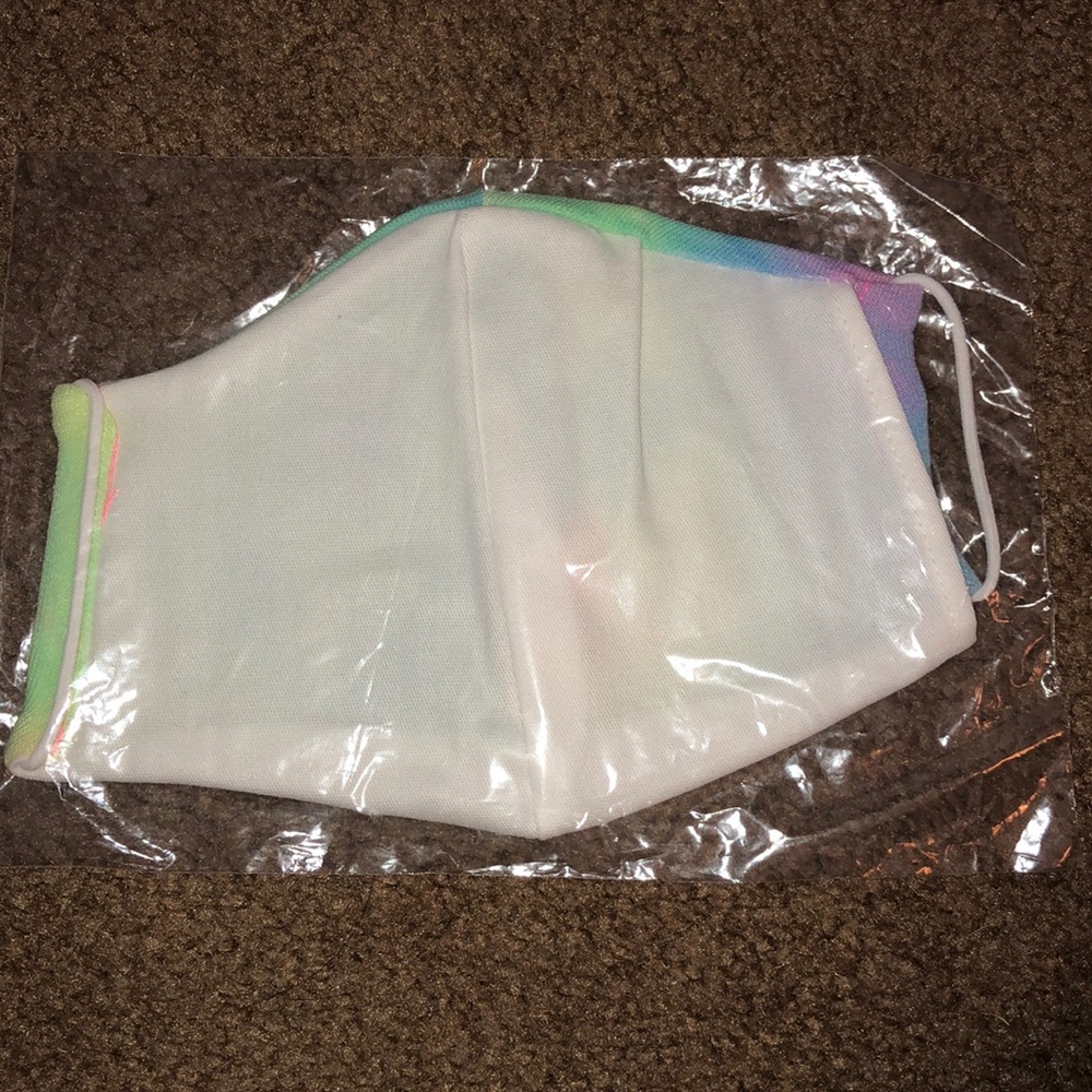 Brand new tie dye mask - Picture 2 of 4